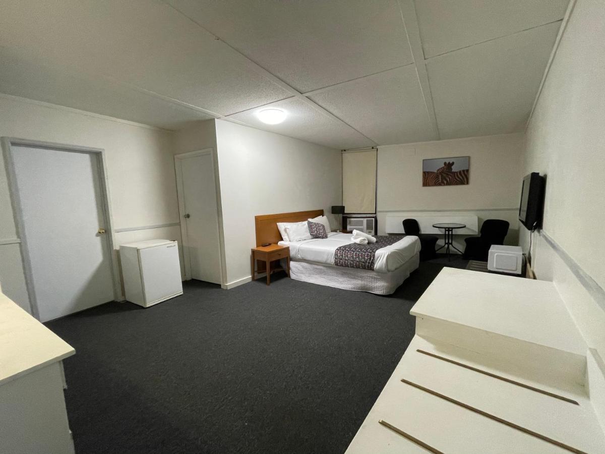 Parkside Inn Motel Melbourne Eksteriør billede
